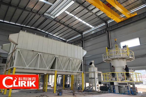 碳酸鈣磨粉生產(chǎn)線現(xiàn)場 碳酸鈣磨粉生產(chǎn)線現(xiàn)場